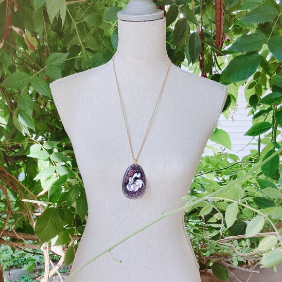 Mid Century Enamel Pendant Purple White Abstract VTG 1960s Necklace Modernist - Picture 5 of 14